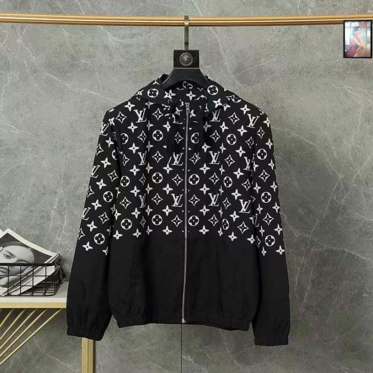 Picture of Louis Vuitton Jackets _SKULVM-3XL12yr7932208